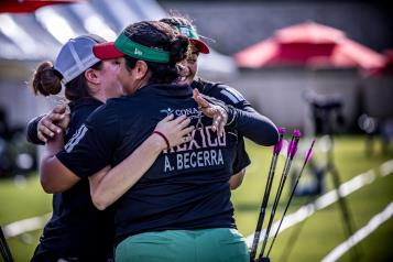Logra México oro en Campeonato Mundial de Tiro con Arco