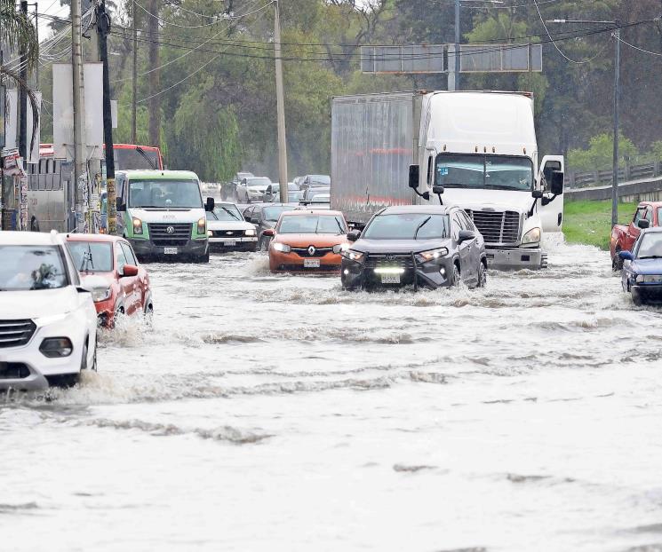 Habrá lluvias fuertes y granizo este lunes en CDMX
