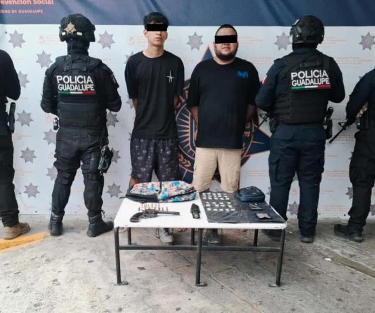 Caen con arma de fuego y droga