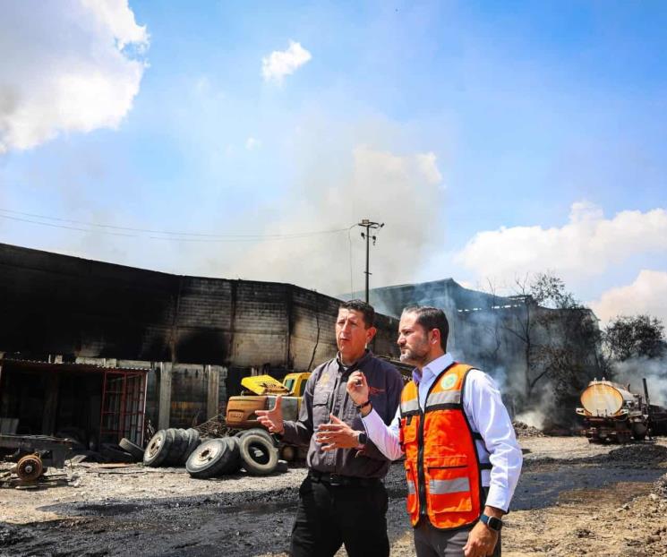 Suspende División Ambiental empresa de hidrocarburos incendiada