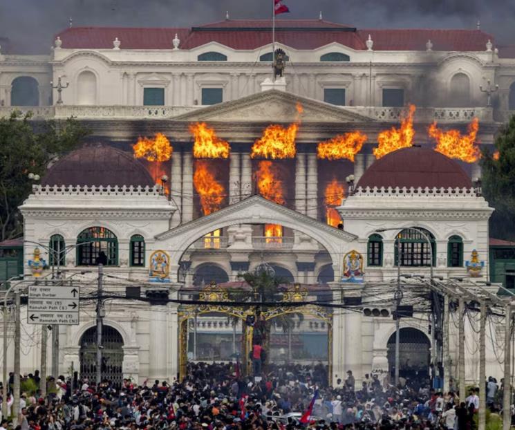 Dejan protestas al menos 30 muertos y más de mil heridos Dejan protestas al menos 30 muertos y más de mil heridos