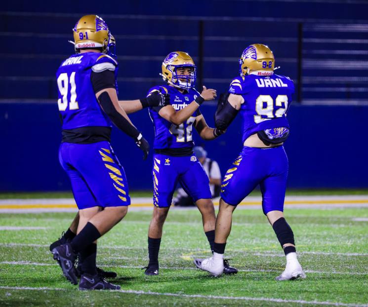 Van Aut&eacute;nticos y Borregos por segundo triunfo de la temporada