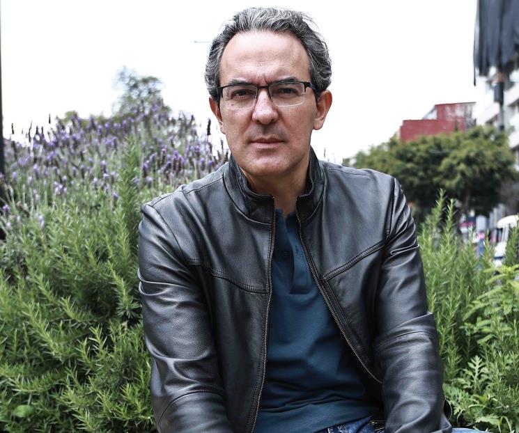 La vida de Feliza Bursztyn, en libro de Juan Gabriel Vásquez