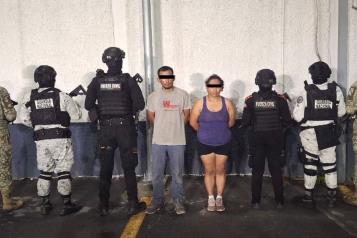 Detienen a pareja con arsenal