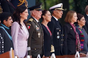 Kenia L&oacute;pez destaca encuentro con Sheinbaum en ceremonia