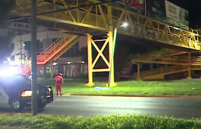 Muere mujer al ser atropellada en Monterrey