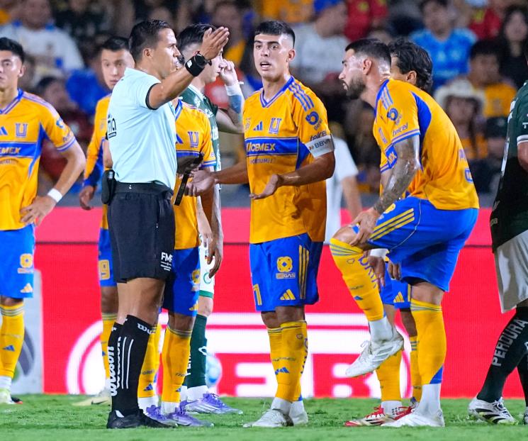 Tigres nos superó: Eduardo Berizzo, DT de León