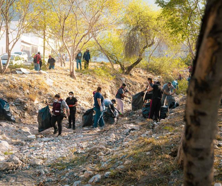 Realizan labores de limpieza en arroyo El Obispo Realizan labores de limpieza en arroyo El Obispo