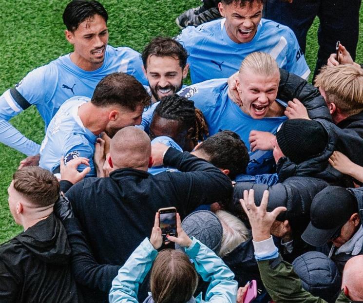 Golea el City al United en el Derby de Manchester