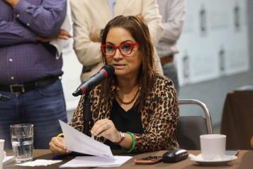 Buscan restringir venta de plásticos de un solo uso