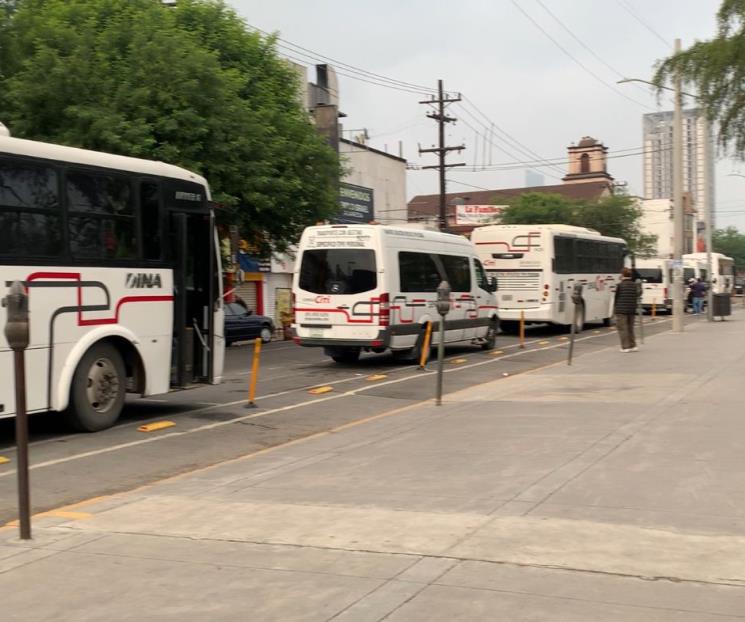 Piden restricciones al transporte privado Piden restricciones al transporte privado