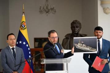 Denuncia Venezuela asalto a barco pesquero por parte de destructor
