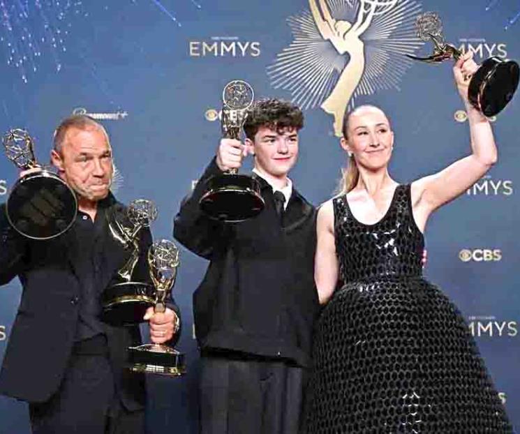Adolescencia arrasa en los Emmys