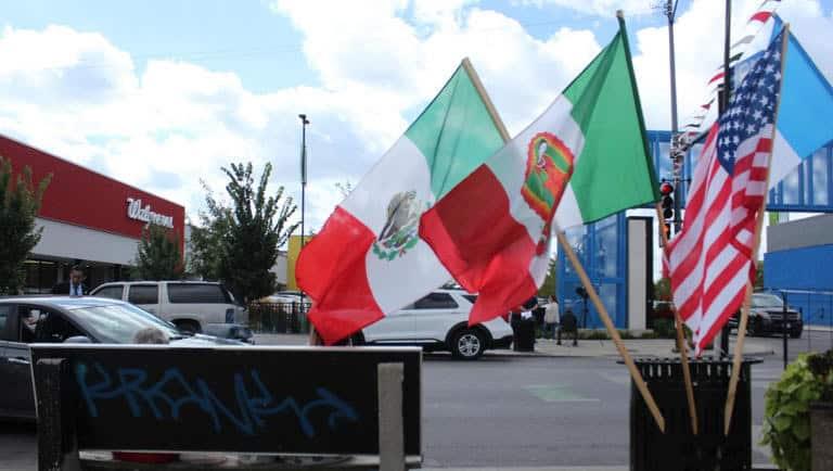 Viven migrantes septiembre con temor; sin festejos patrios