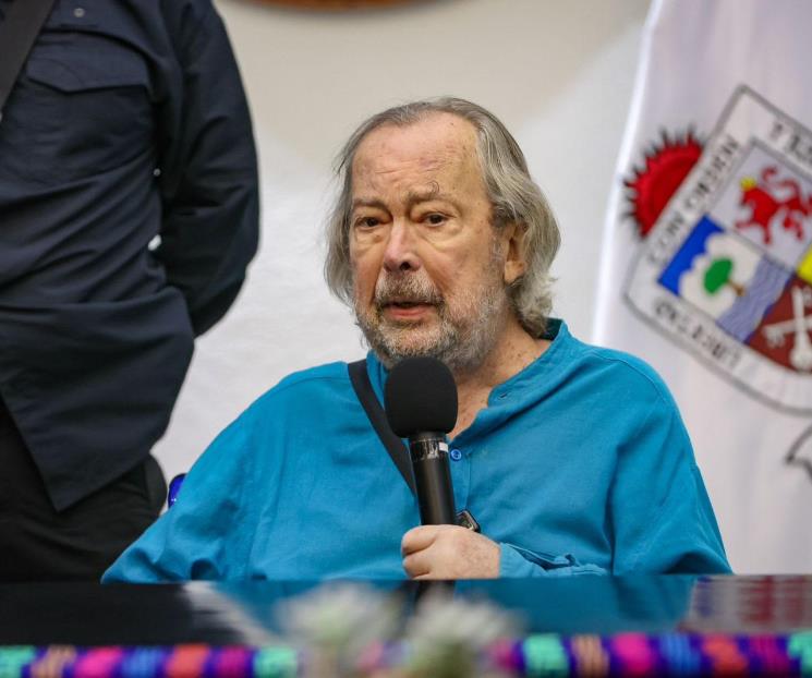 Pide licencia Mauricio; en 15 días presentará su renuncia Pide licencia Mauricio; en 15 días presentará su renuncia