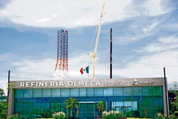 &acute;Sobornaron huachicoleros a marinos en Dos Bocas&acute;