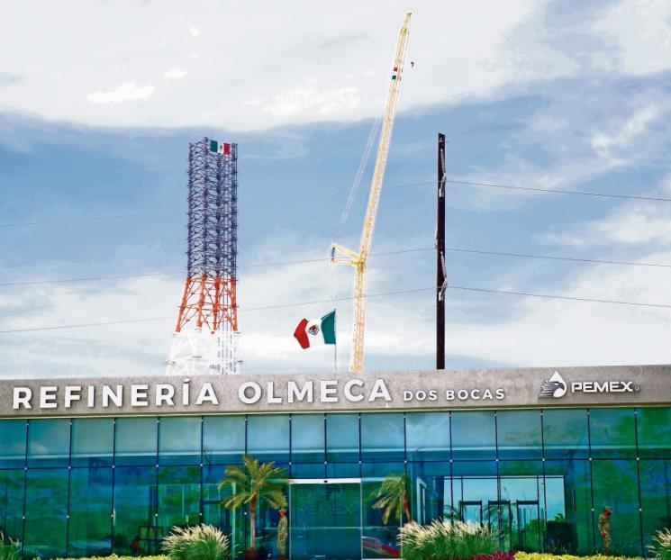 &acute;Sobornaron huachicoleros a marinos en Dos Bocas&acute;