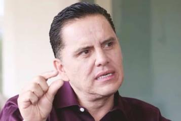 Vinculan a exgobernador de Nayarit por lavado de dinero
