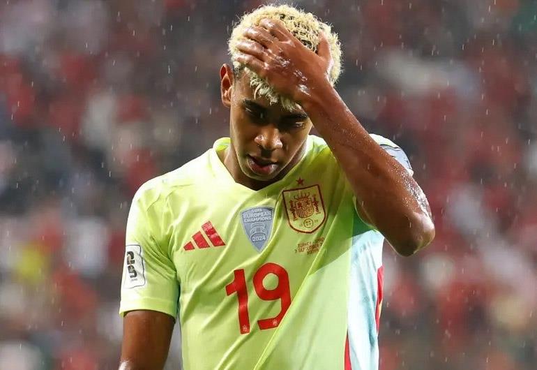 Yamal es duda para duelo ante Newcastle
