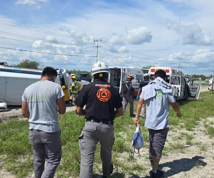 Deja volcadura 9 lesionados