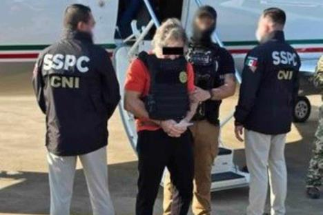 Llega Bermúdez Requena a México, lo trasladan al Altiplano 