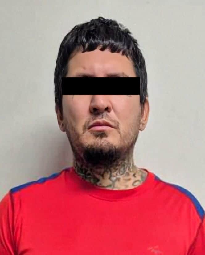 Un detenido y aseguramiento de droga, dej&oacute; un cateo realizado a un domicilio por parte de la Fiscal&iacute;a General de Justicia de Nuevo Le&oacute;n, en el municipio de Apodaca.