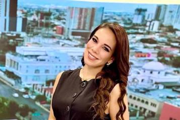 Muere conductora de TV tras desplome de avioneta