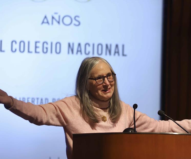 Academia Mexicana de la Lengua rinde homenaje a Julieta Fierro