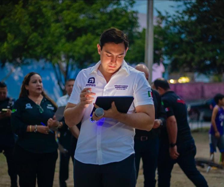 Pide César a AyD solucionar problema de pavimento generado por fugas Pide César a AyD solucionar problema de pavimento generado por fugas