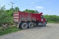 Sorprenden a hombres tirando desechos Sorprenden a hombres tirando desechos