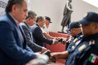 Entrega Andrés Mijes 45 armas letales ´S2´