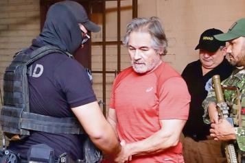 Vinculan a proceso a Hernán Bermúdez