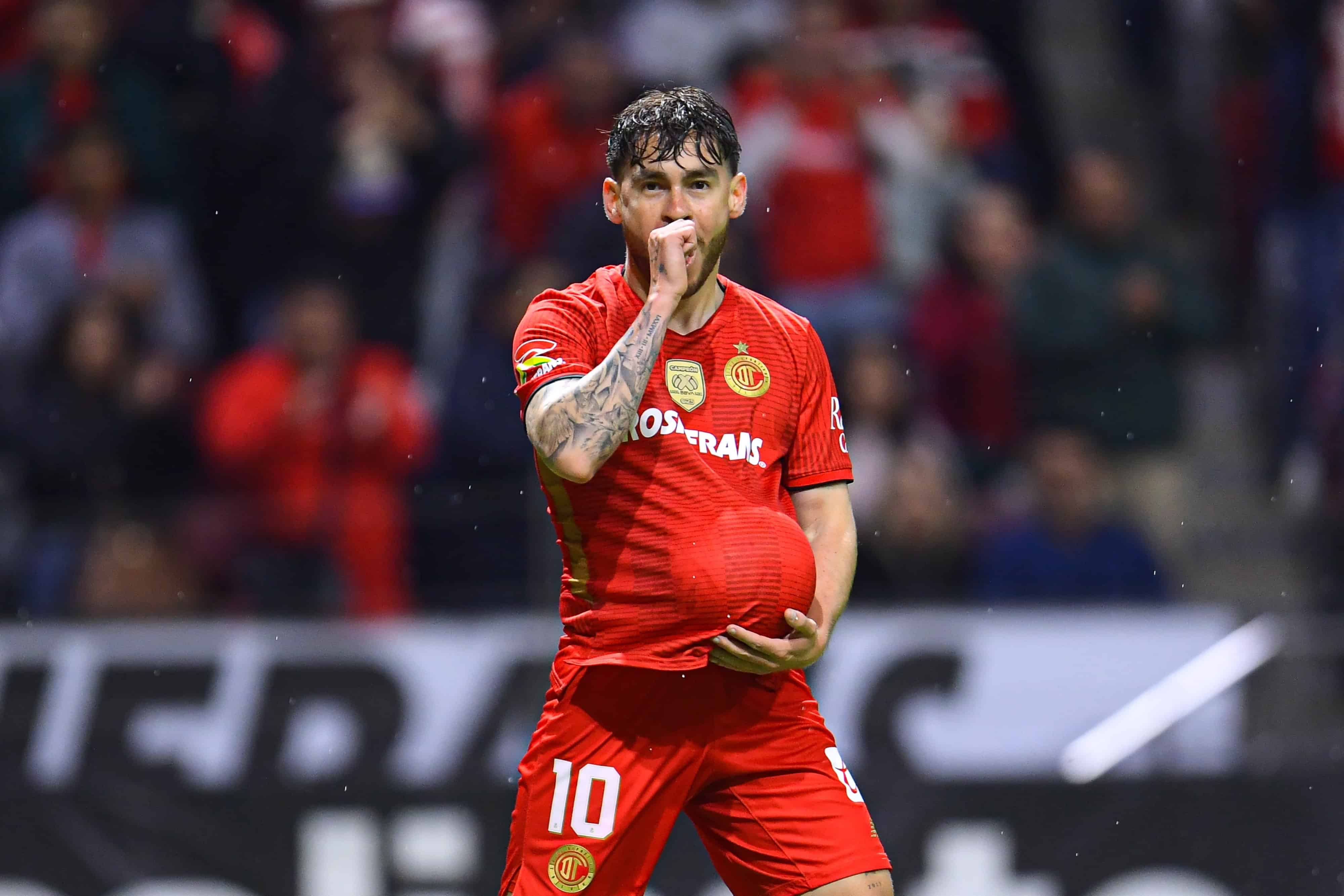 Jes&uacute;s Angulo empata.