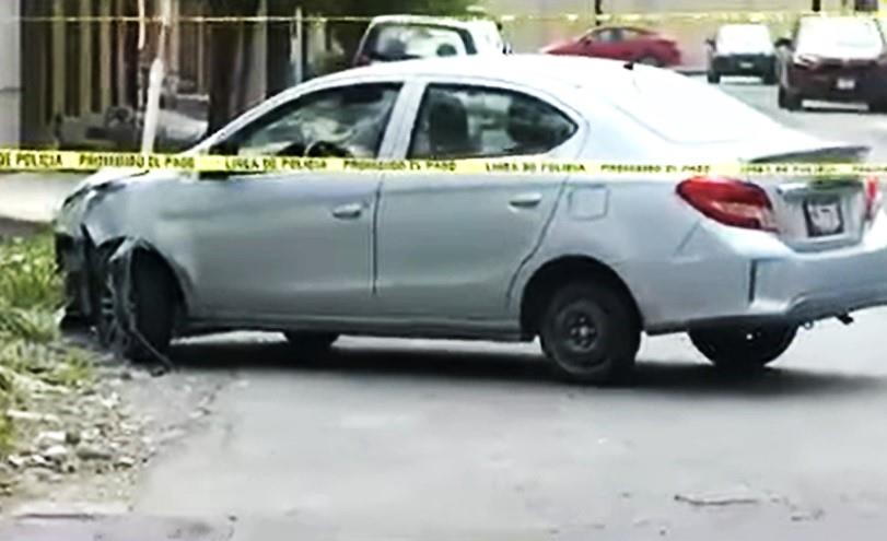 Capturan a par de ladrones de autos Capturan a par de ladrones de autos