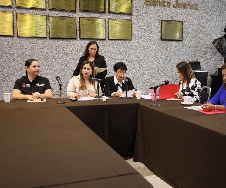 Analizarán considerar candidaturas exclusivas de mujeres