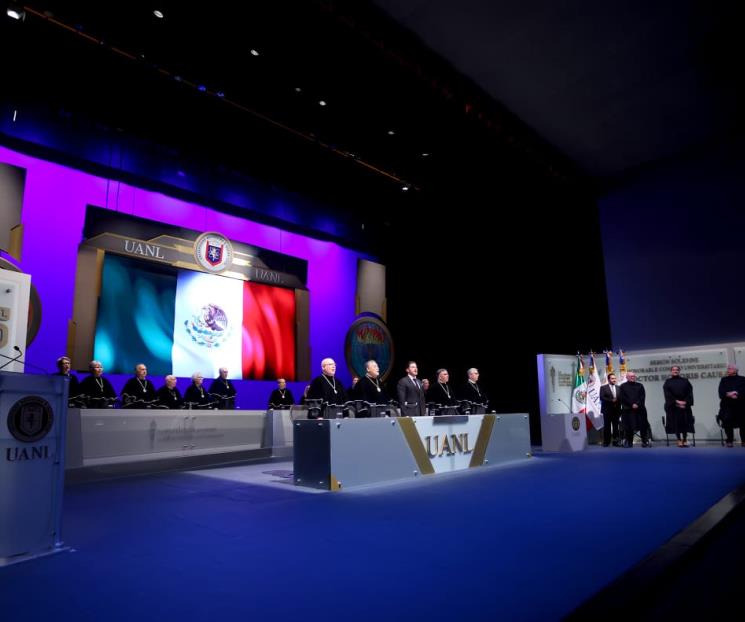 Honra UANL contribuciones a econom&iacute;a, medio ambiente y educaci&oacute;n