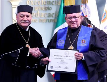 Honran contribuciones a la economía, medio ambiente y educación