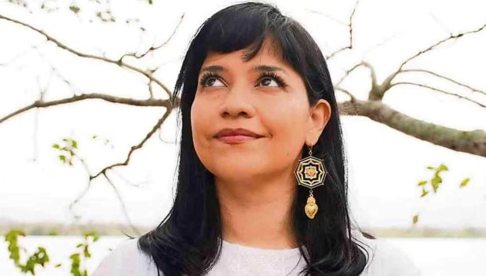 La ficción especulativa de la escritora Gabriela Damián Miravete La ficción especulativa de la escritora Gabriela Damián Miravete