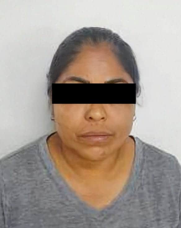 Una pareja señalada como los presuntos responsables del homicidio de un hombre cometido en agosto pasado, en Cadereyta Jiménez, fueron arrestados por elementos de la Agencia Estatal de Investigaciones en el municipio de Melchor Ocampo, Nuevo León.