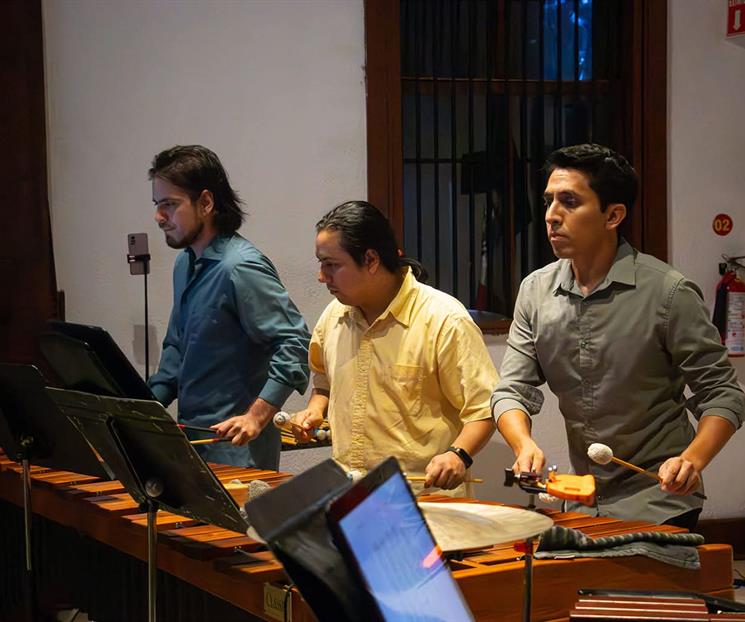 Ensamble Q-SION deslumbra con "Wood, metal and sound" Ensamble Q-SION deslumbra con "Wood, metal and sound"