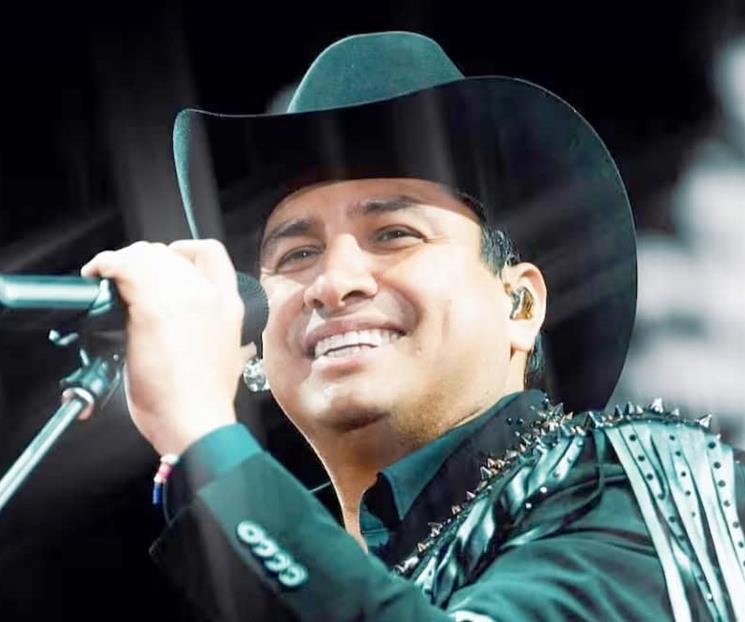 Confirma Juli&oacute;n &Aacute;lvarez concierto en Monterrey