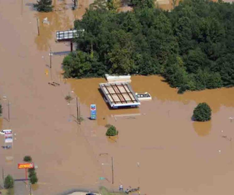 Sube a categor&iacute;a 5 el hurac&aacute;n Humberto y afecta a Estados Unidos