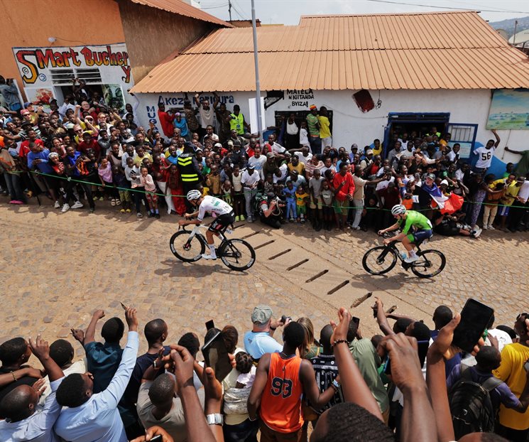 Isaac del Toro séptimo en última etapa de Mundial de Ciclismo Isaac del Toro séptimo en última etapa de Mundial de Ciclismo