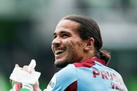 Gana el Feyenoord y se afianzan de líderes en Holanda