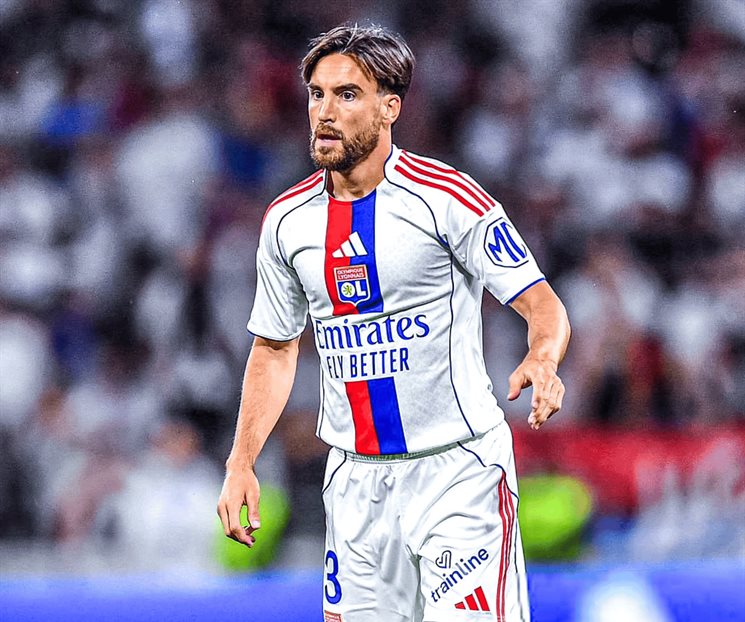 Supera el Lyon al LOSC e igualan al líder PSG Supera el Lyon al LOSC e igualan al líder PSG