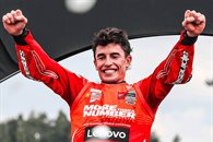 Marc queda segundo Japón y se corona en el MotoGP Marc queda segundo Japón y se corona en el MotoGP