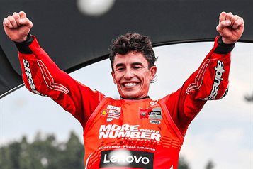 Marc queda segundo Japón y se corona en el MotoGP