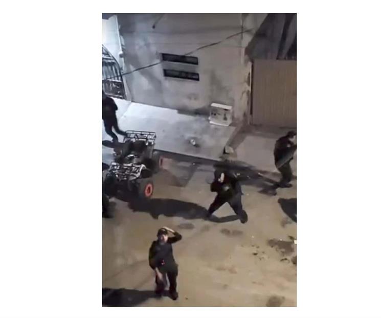 Apedrean a policías en Escobedo tras riña en baile; arrestan a cinco Apedrean a policías en Escobedo tras riña en baile; arrestan a cinco