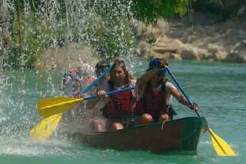 Las divisas por el turismo fronterizo imponen récord