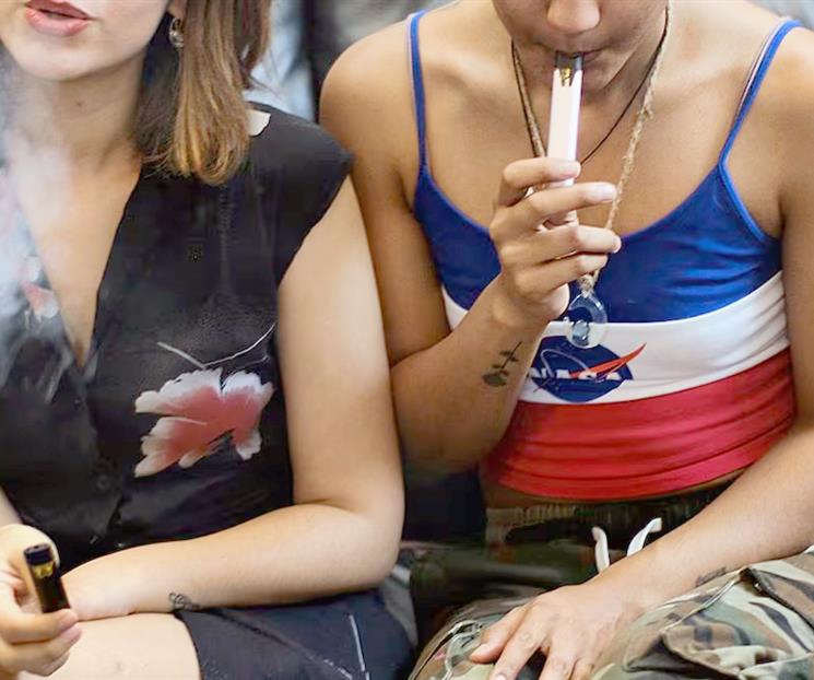 Proponen 8 a&ntilde;os de c&aacute;rcel por uso de vapeadores en M&eacute;xico